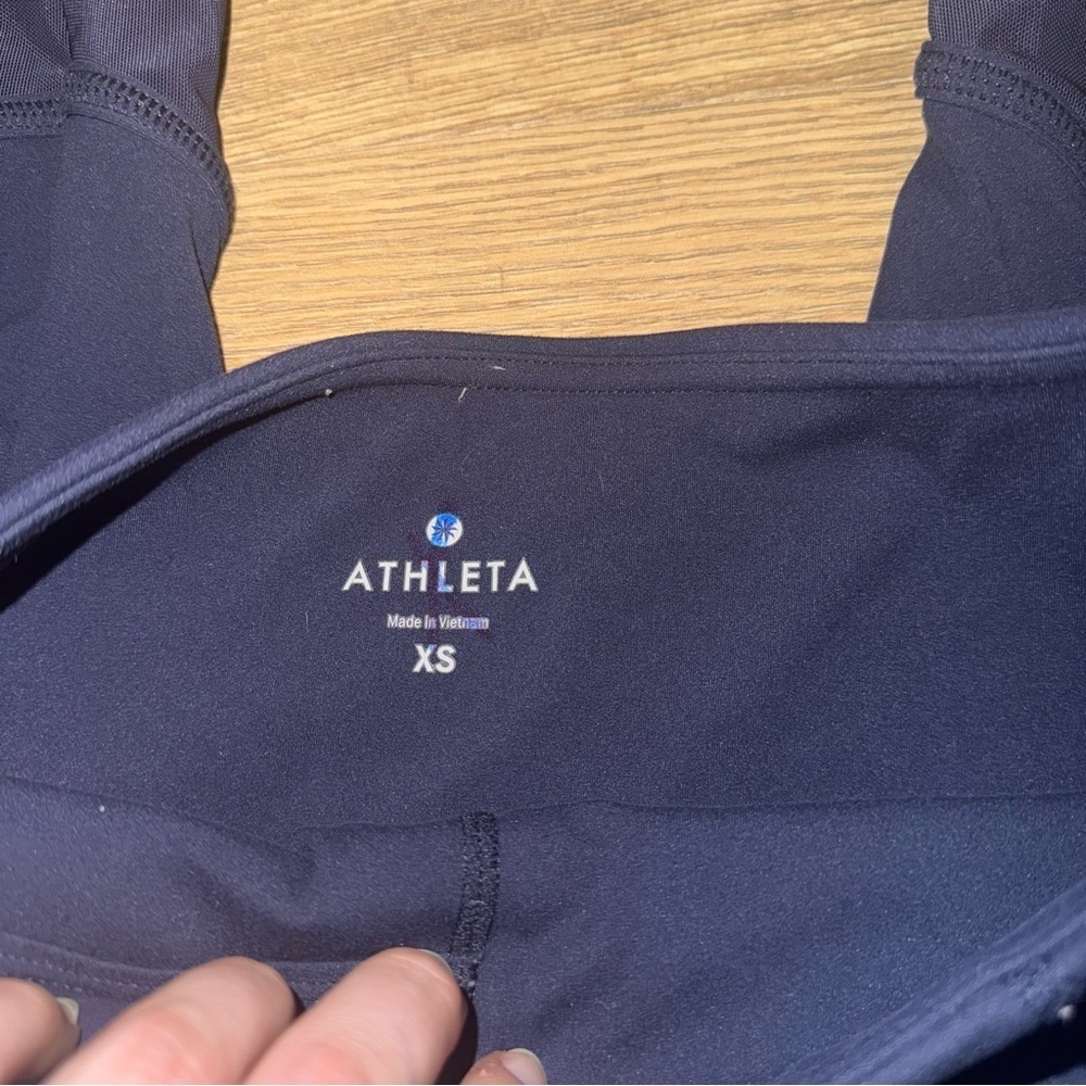 Athleta Mesh Salutation Leggings - Picture 4 of 5